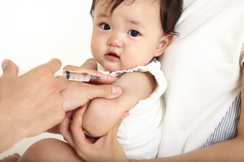 年度版 子どものインフルエンザ予防接種はいつ受ける 1回じゃダメ 予防接種が受けられる全国の小児科も紹介 ベビママほっと